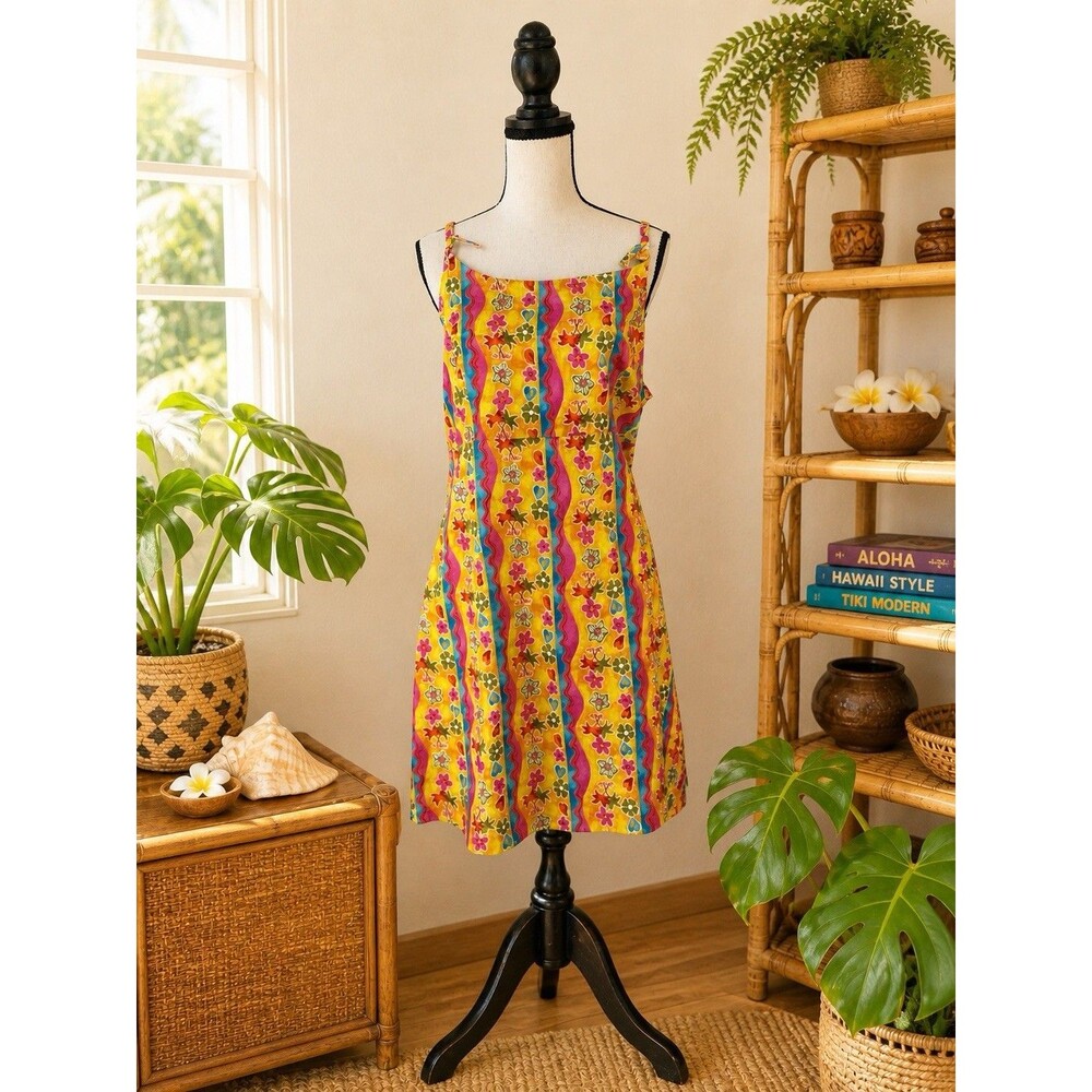 Hilo Hattie Vintage Floral Stripe Dressโ Size L
